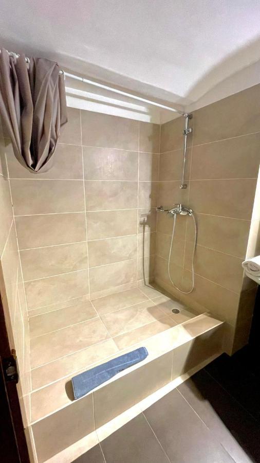 Ultracentral Apartment Arad Esterno foto